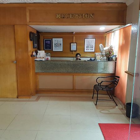 Hotel Regency Thiruvananthapuram Bagian luar foto