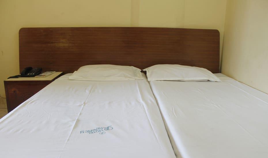 Hotel Regency Thiruvananthapuram Bagian luar foto