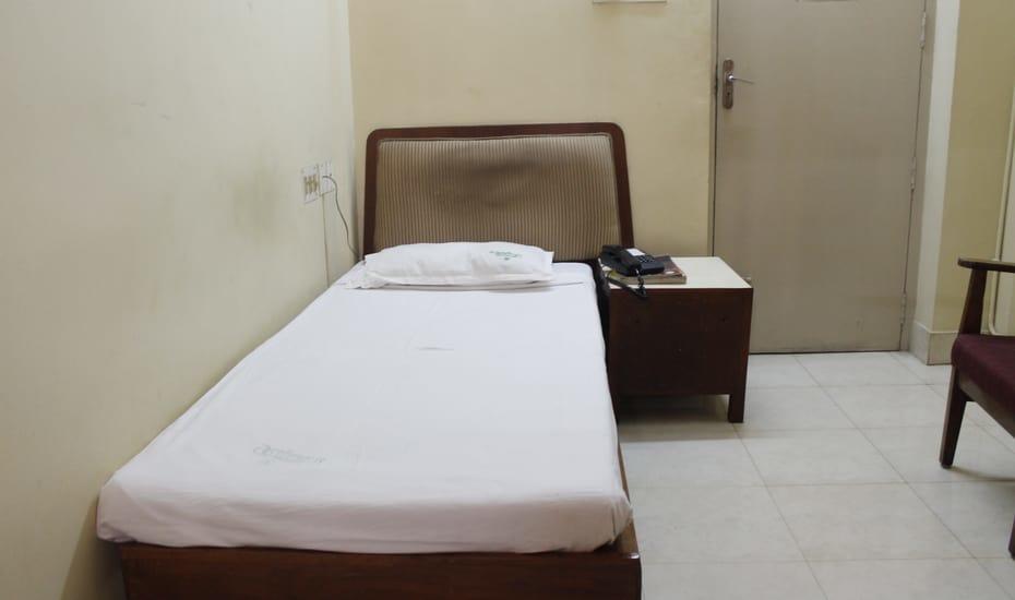 Hotel Regency Thiruvananthapuram Bagian luar foto