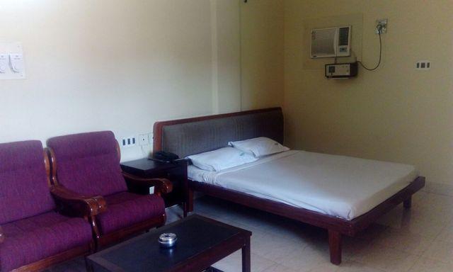 Hotel Regency Thiruvananthapuram Bagian luar foto