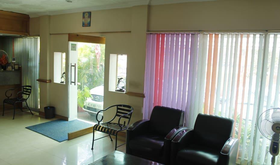 Hotel Regency Thiruvananthapuram Bagian luar foto