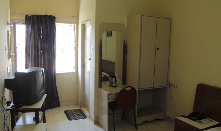 Hotel Regency Thiruvananthapuram Bagian luar foto