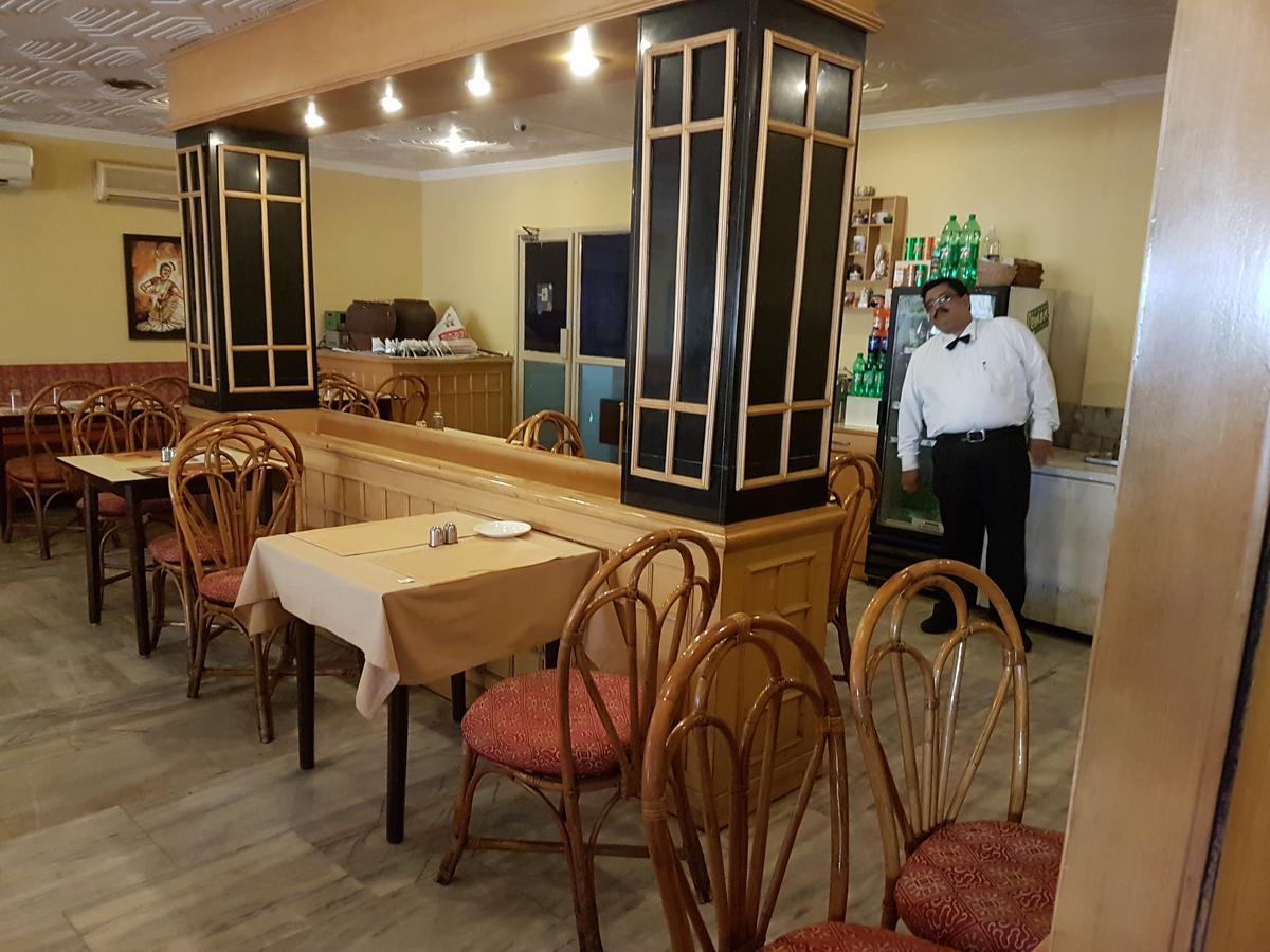 Hotel Regency Thiruvananthapuram Bagian luar foto