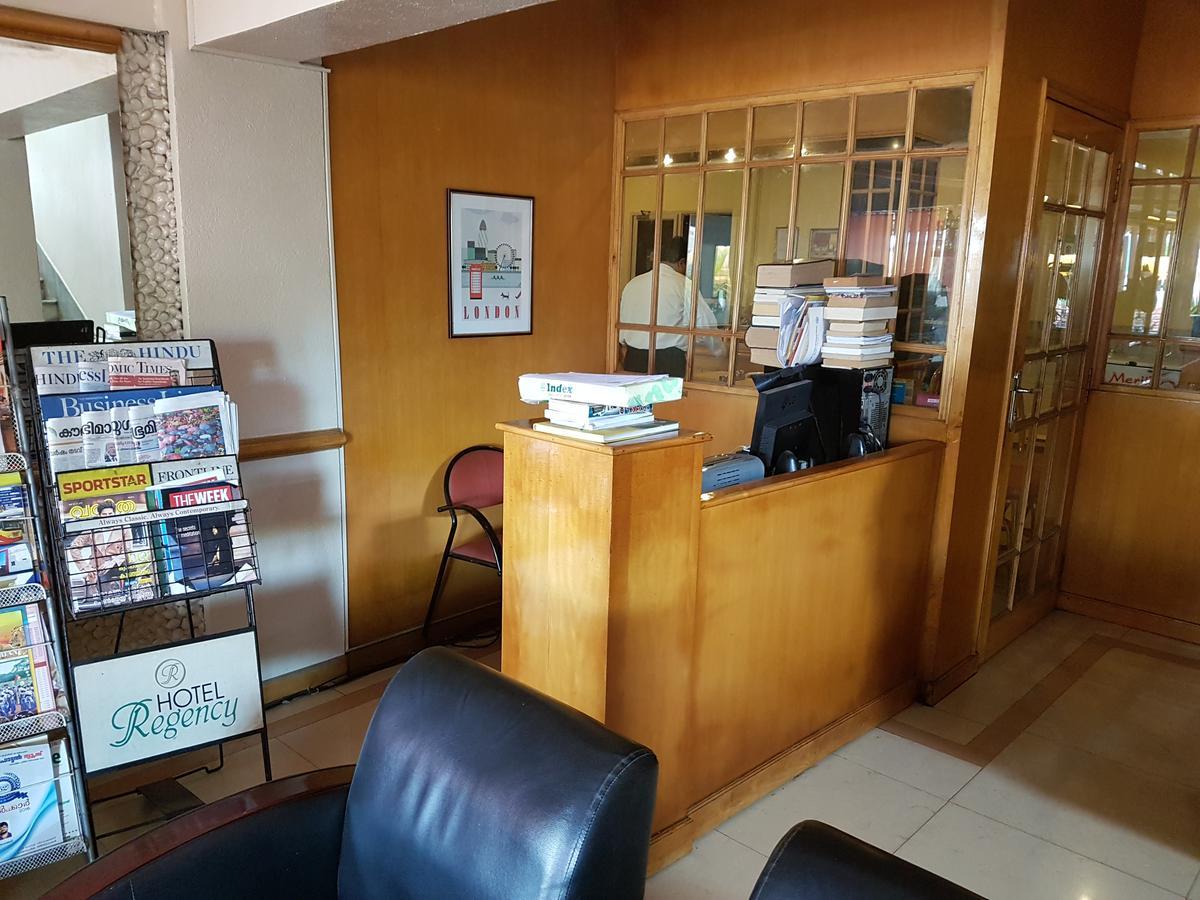 Hotel Regency Thiruvananthapuram Bagian luar foto
